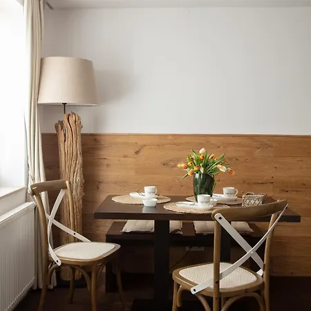 Seehaus - Seerosen אלנסבאך