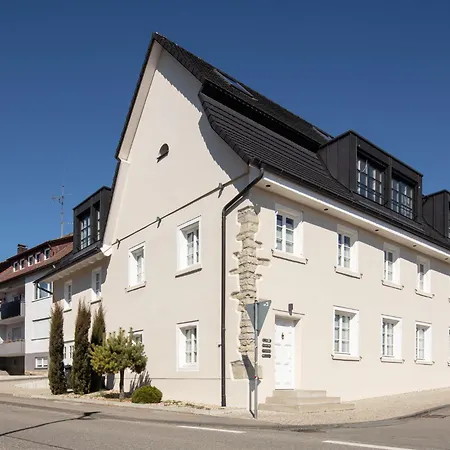 Seehaus - Seerosen