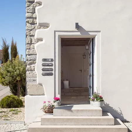 Seehaus - Seerosen אלנסבאך